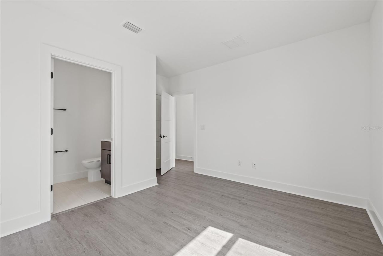 301 15th Street N, Saint Petersburg, FL 33705 Photo