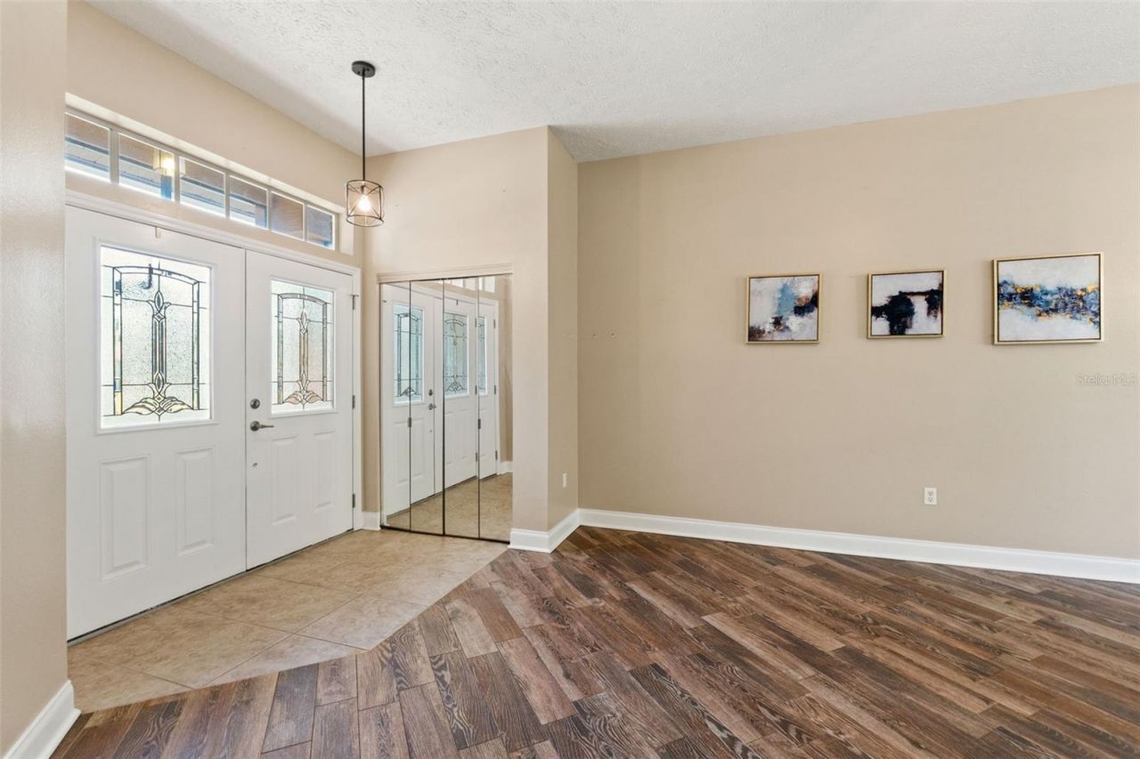 10311 Pineneedles Drive , New Port Richey, FL 34654 Photo