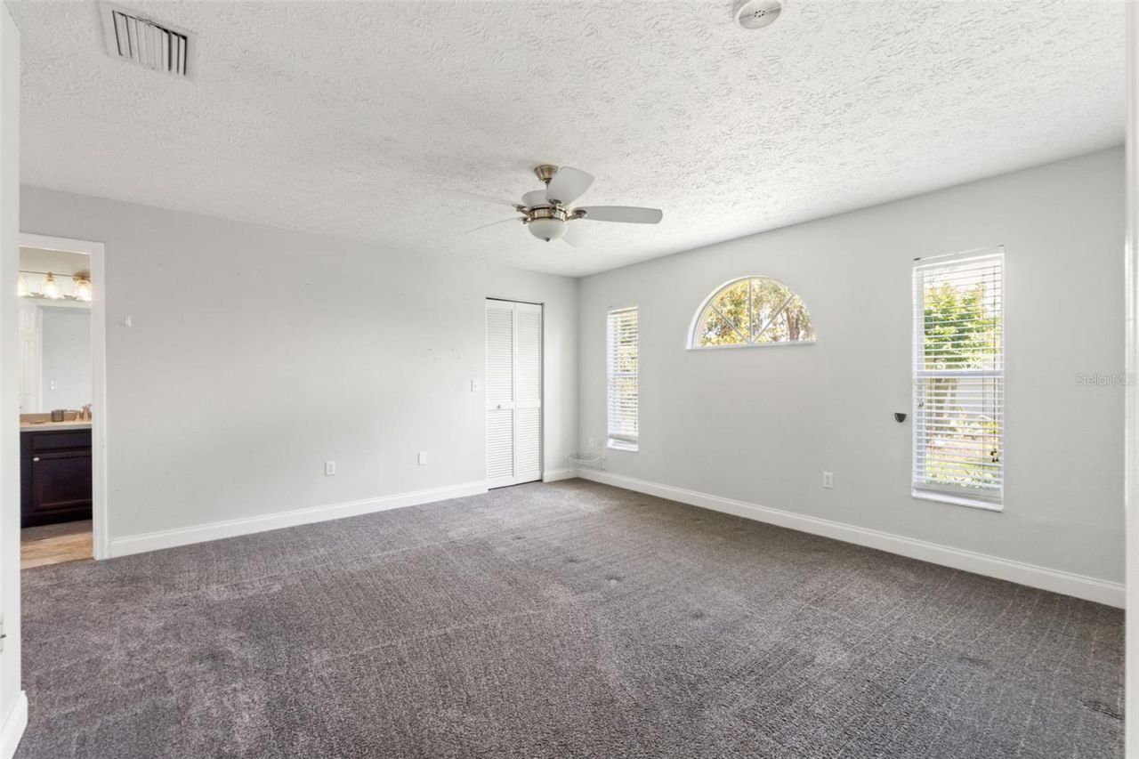10311 Pineneedles Drive , New Port Richey, FL 34654 Photo