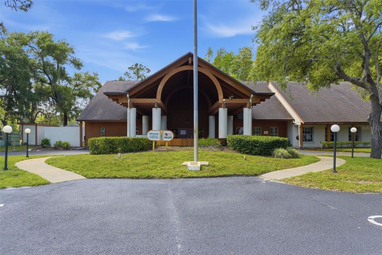 10311 Pineneedles Drive , New Port Richey, FL 34654 Photo