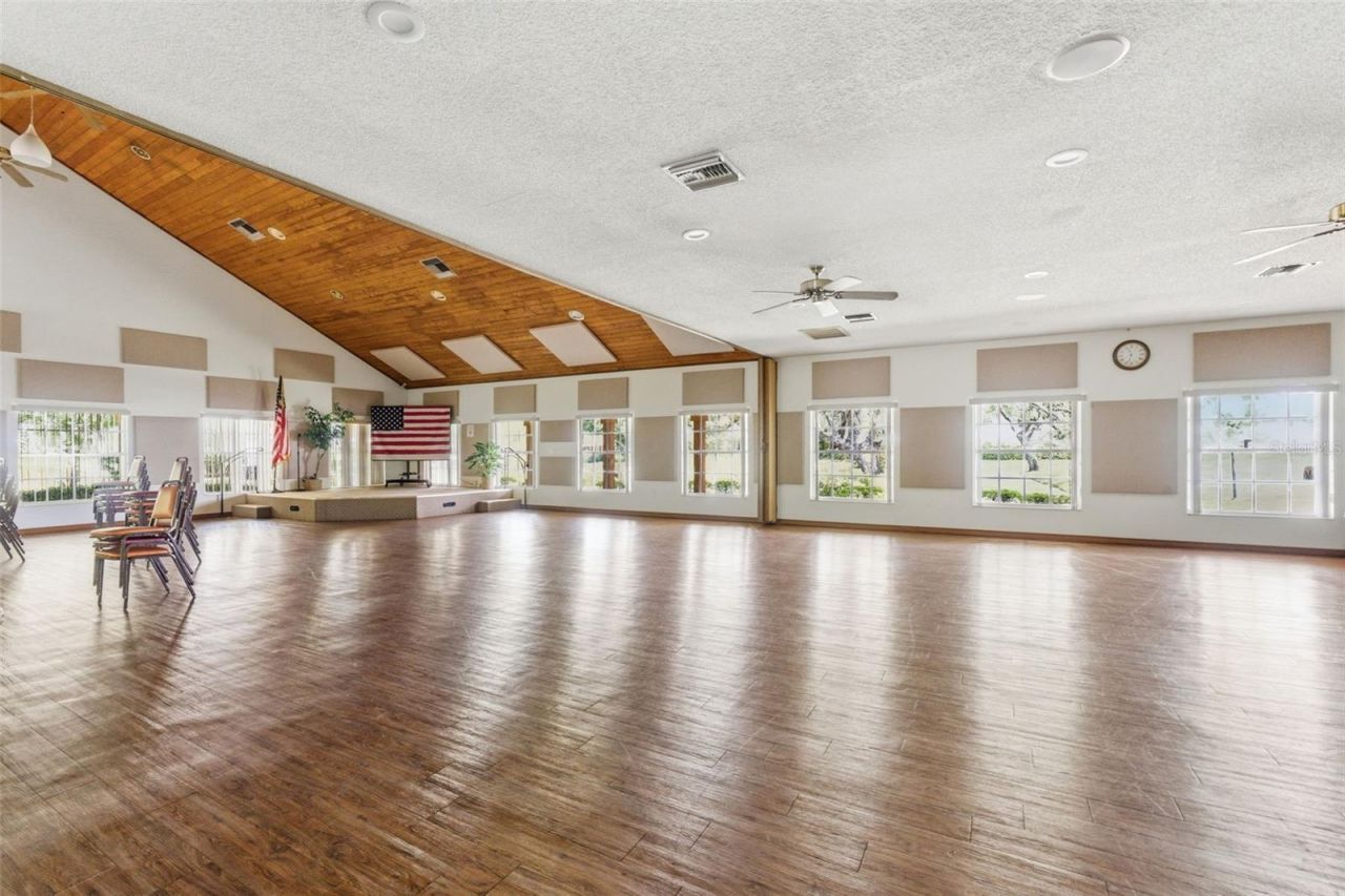 10311 Pineneedles Drive , New Port Richey, FL 34654 Photo