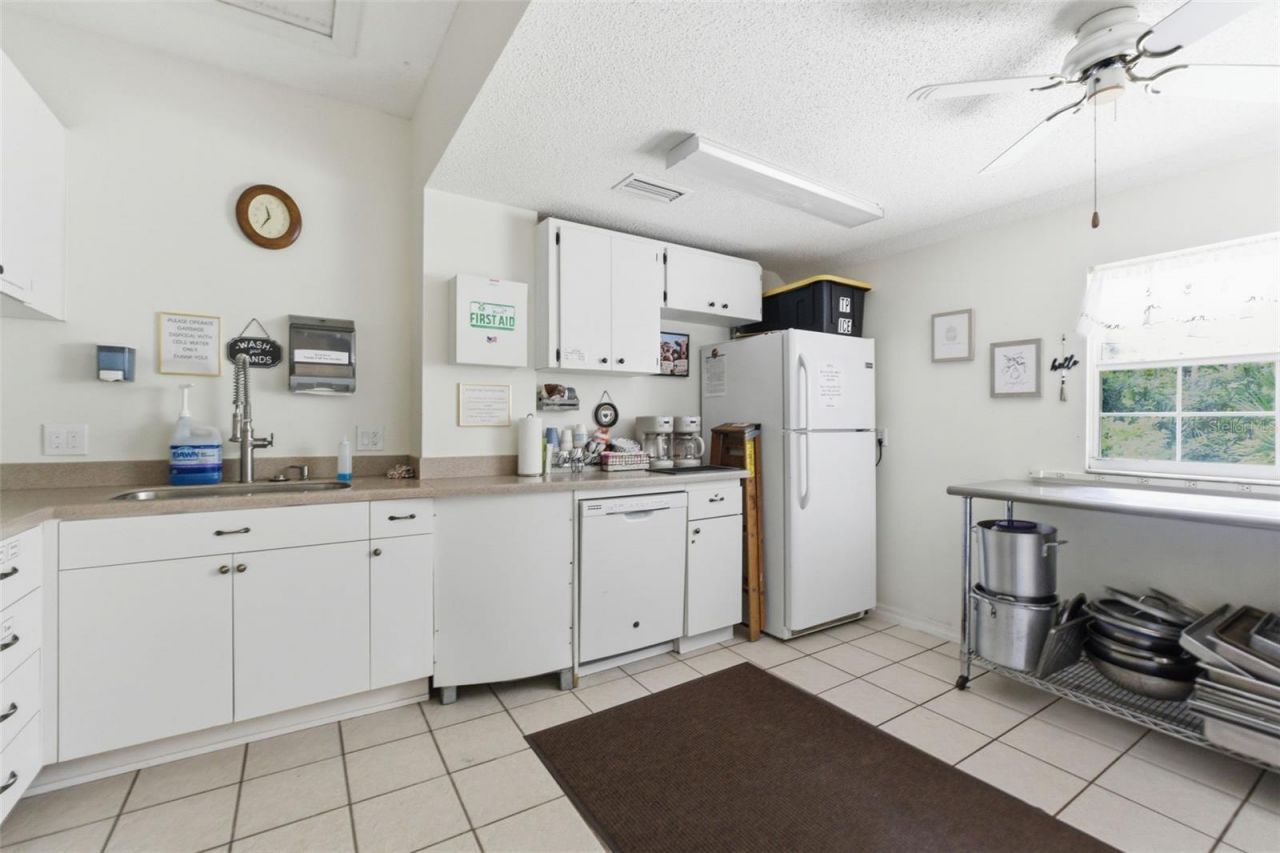 10311 Pineneedles Drive , New Port Richey, FL 34654 Photo