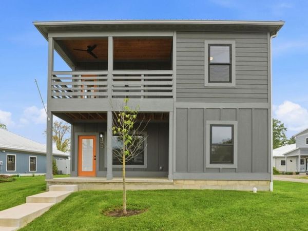 55 East Street , Buckeye Lake, OH 43008