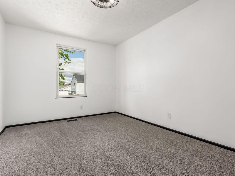 1137 Clement Drive , Columbus, OH 43085 Photo 27