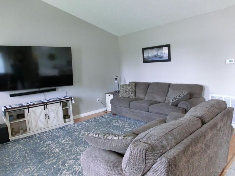 412 Dortmund Drive, Fayetteville, OH 45118 Photo 10