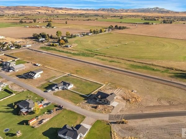 L10 B2 S 330 N, BLACKFOOT, ID 83221