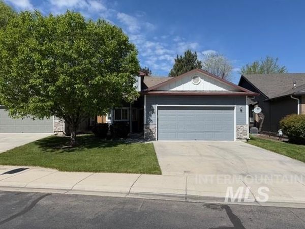 6043 N Castleton Ln, Garden City, ID 83714