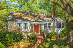 58 Avondale Avenue photo 4
