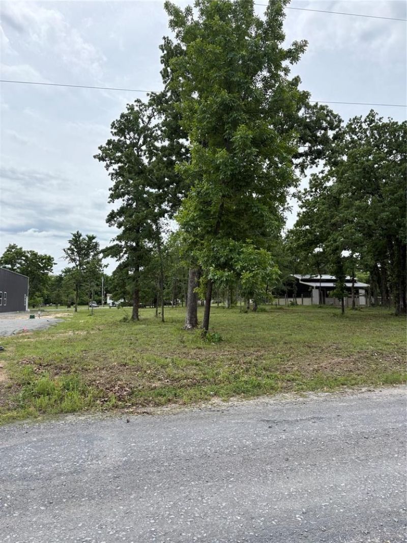 Siers (tract C) Road, Eufaula, OK 74432 Main Photo