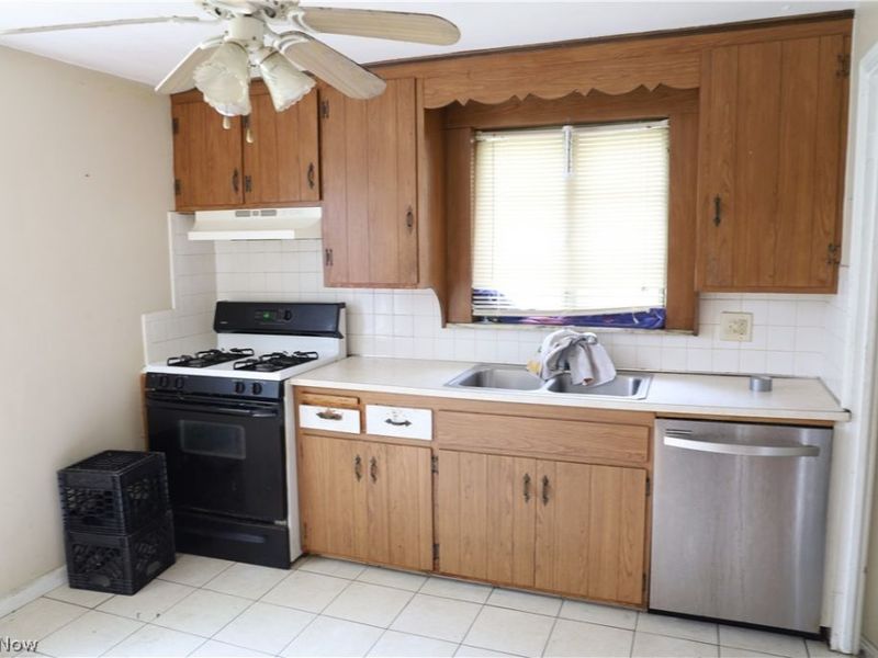 4776 Burger Road, South Euclid, OH 44121 Photo 8