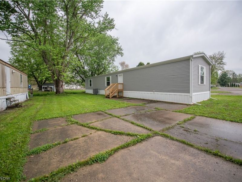 14000 Lincoln Street, Unit 32, Minerva, OH 44657 Photo 2