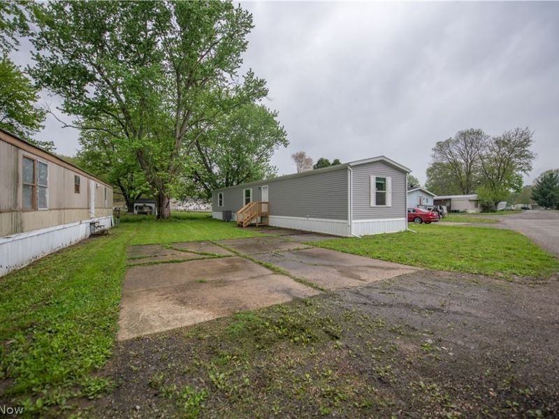 14000 Lincoln Street, Unit 32, Minerva, OH 44657 Photo 3