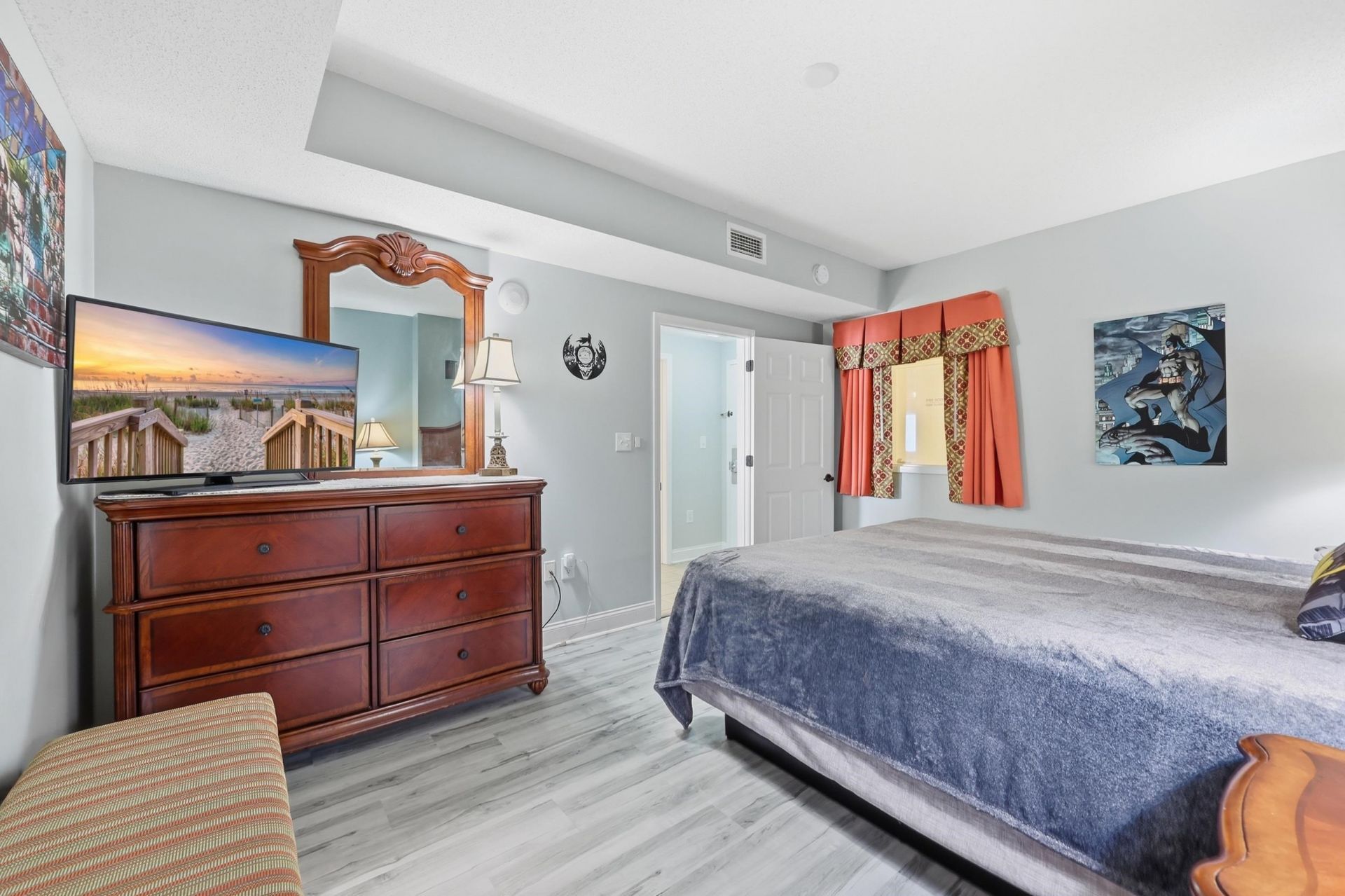 2600 N Ocean Blvd.  Photo 16