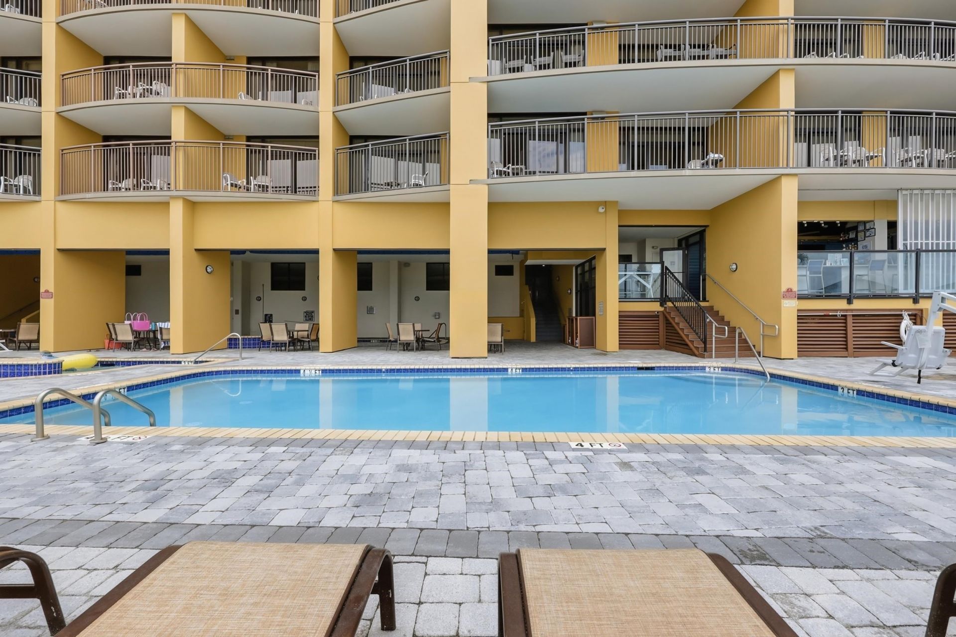 2600 N Ocean Blvd.  Photo 32