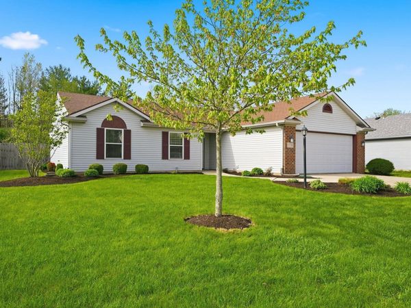 1718 Monet Cove, Fort Wayne, IN 46845
