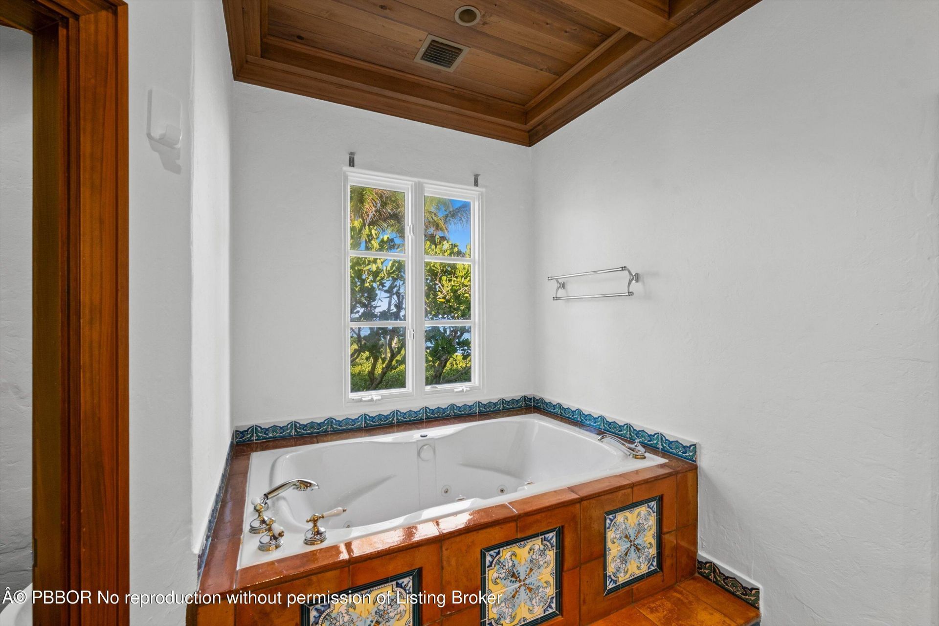 240 N Ocean Boulevard, Palm Beach, FL 33480 Photo