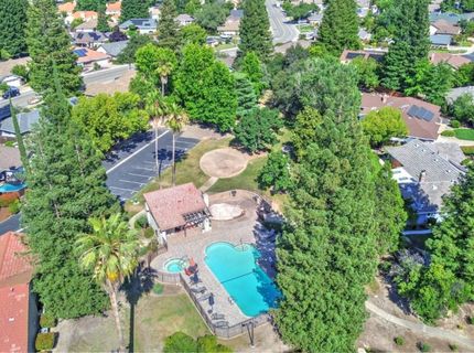 4883 El Cid, Rocklin, CA 95677 Photo