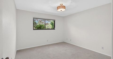 9746 Mira Del Rio Dr, Sacramento, CA 95827 Photo