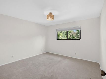 9746 Mira Del Rio Dr, Sacramento, CA 95827 Photo