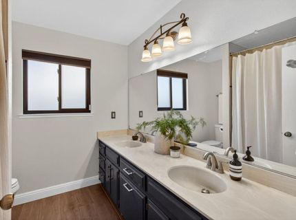 9746 Mira Del Rio Dr, Sacramento, CA 95827 Photo