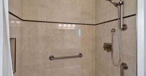 9746 Mira Del Rio Dr, Sacramento, CA 95827 Photo