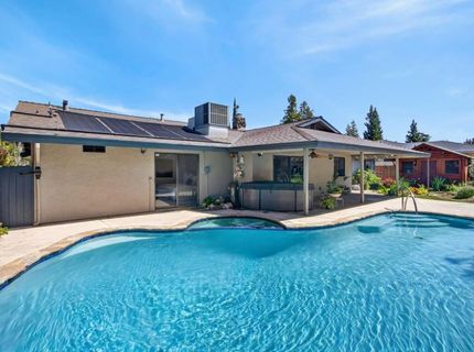 9746 Mira Del Rio Dr, Sacramento, CA 95827 Photo