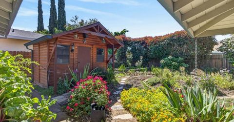 9746 Mira Del Rio Dr, Sacramento, CA 95827 Photo