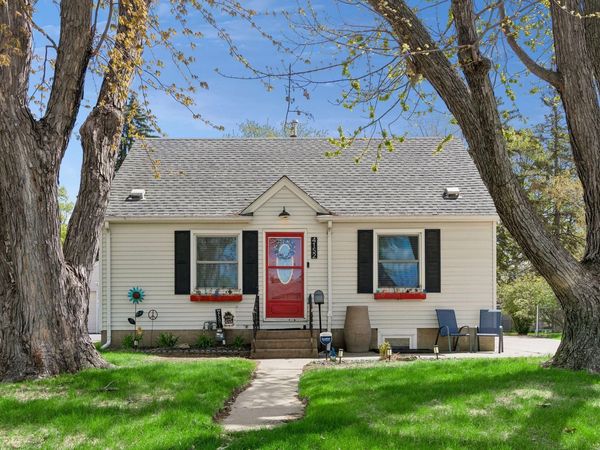 4152 Adair Avenue N , Robbinsdale, MN 55422