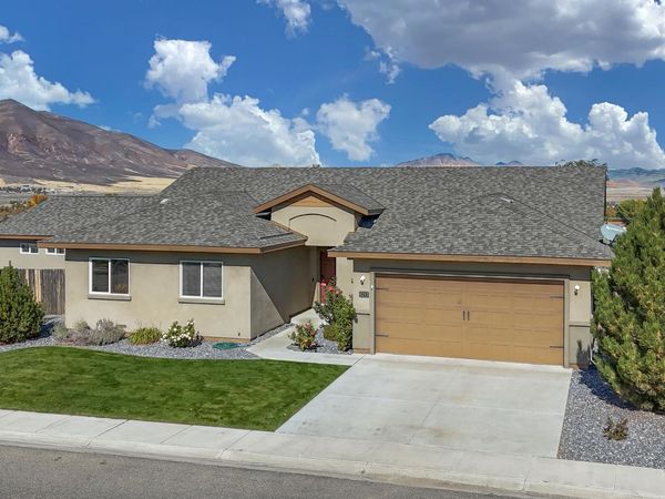 5253 Western Way, Winnemucca, NV 89445