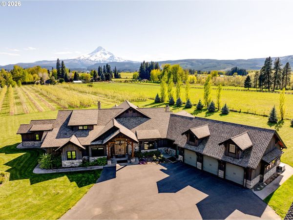 5102 WOODWORTH DR, Mt Hood Prkdl, OR 97041