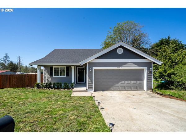 1185 NE FRANCIS ST, Rockaway Beach, OR 97136