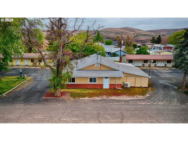 616 MILL ST, Maupin, OR 97037