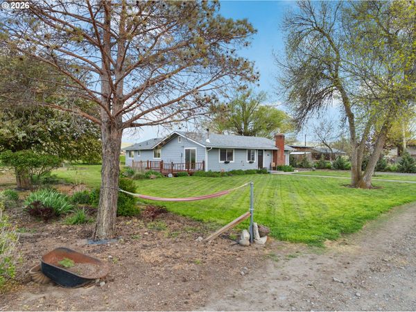 58015 GODLEY RD, Union, OR 97883