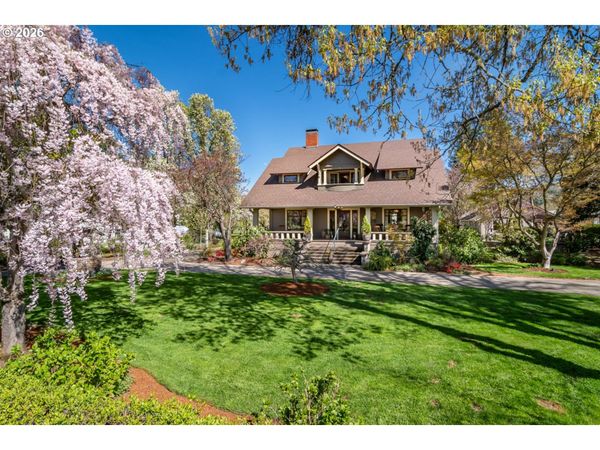 500 WINSTON SECTION RD, Winston, OR 97496