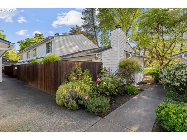 28740 SW PARKWAY AVE, Unit c1, Wilsonville, OR 97070