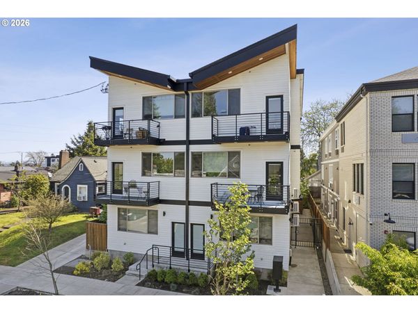 6610 N GREENWICH AVE, Unit 5, Portland, OR 97217