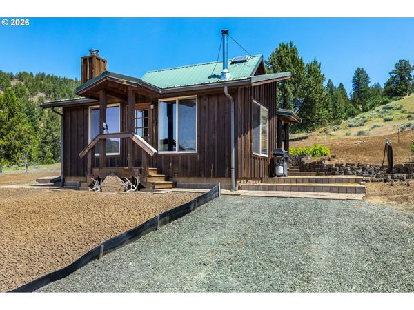 N Hwy 395, Mount Vernon, OR 97865