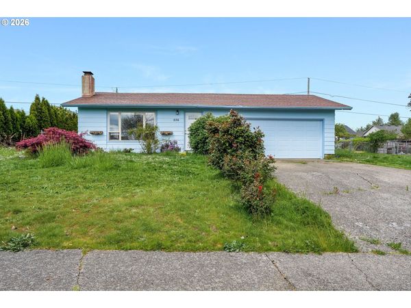228 NW DENTON AVE, Dallas, OR 97338