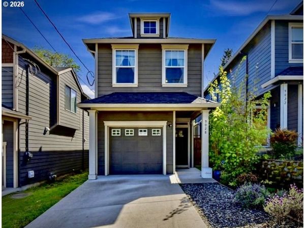 9028 N DRUMMOND AVE, Portland, OR 97217