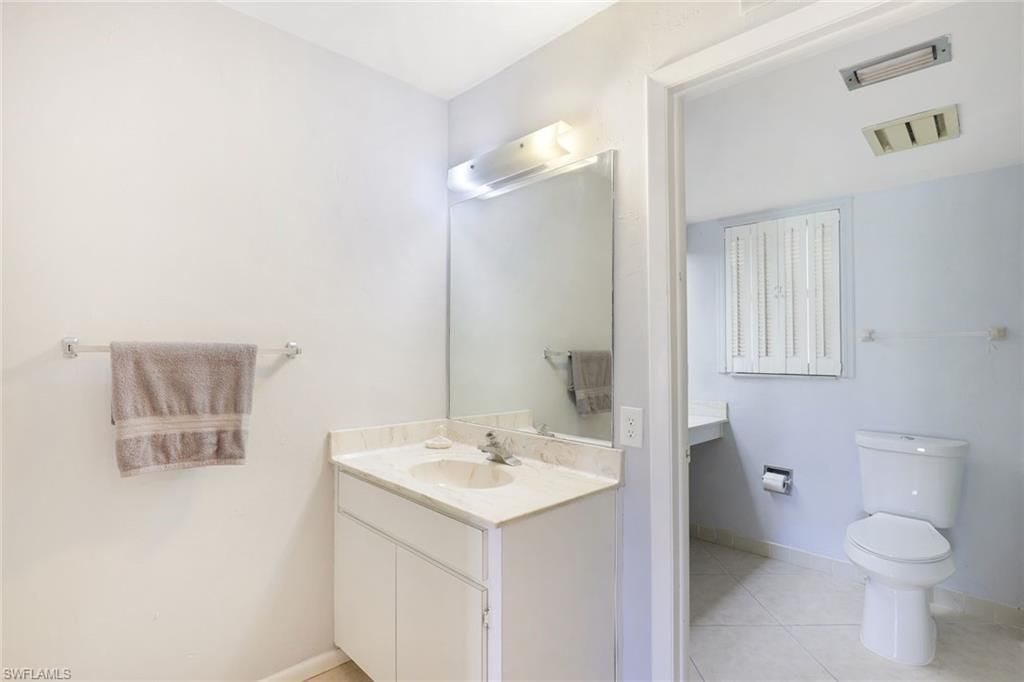 5954 Pelican Bay Blvd, Unit 222, Naples, FL 34108 Photo