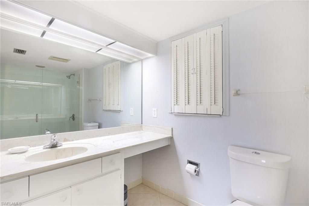 5954 Pelican Bay Blvd, Unit 222, Naples, FL 34108 Photo