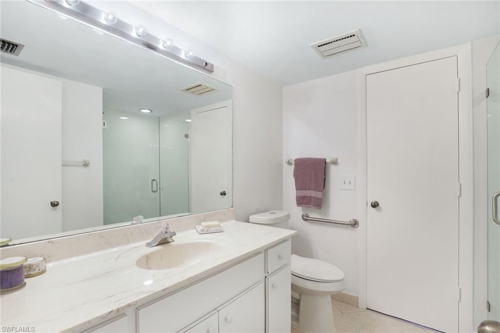 5954 Pelican Bay Blvd, Unit 222, Naples, FL 34108 Photo