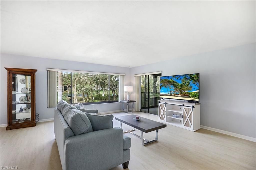 5954 Pelican Bay Blvd, Unit 222, Naples, FL 34108 Photo