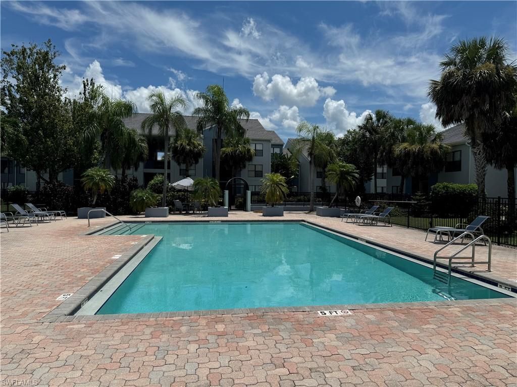 13631 Eagle Ridge Dr, Unit 226, Fort Myers, FL 33912 Photo