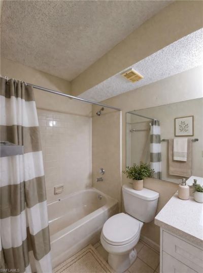 13631 Eagle Ridge Dr, Unit 226, Fort Myers, FL 33912 Photo