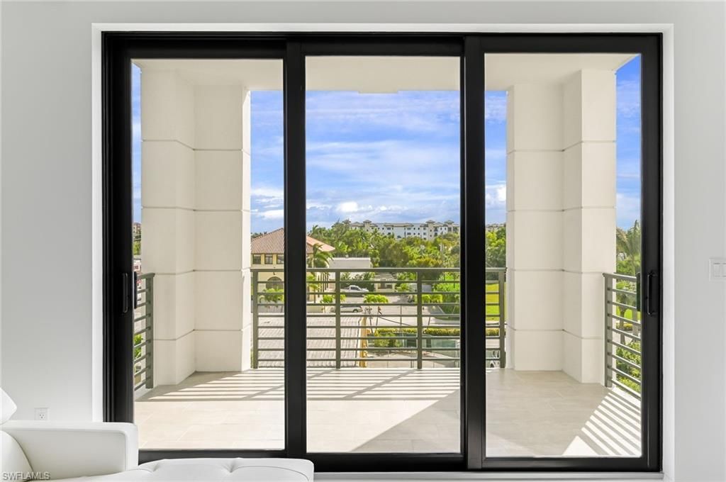 1111 Central , Unit 417S, Naples, FL 34102 Photo