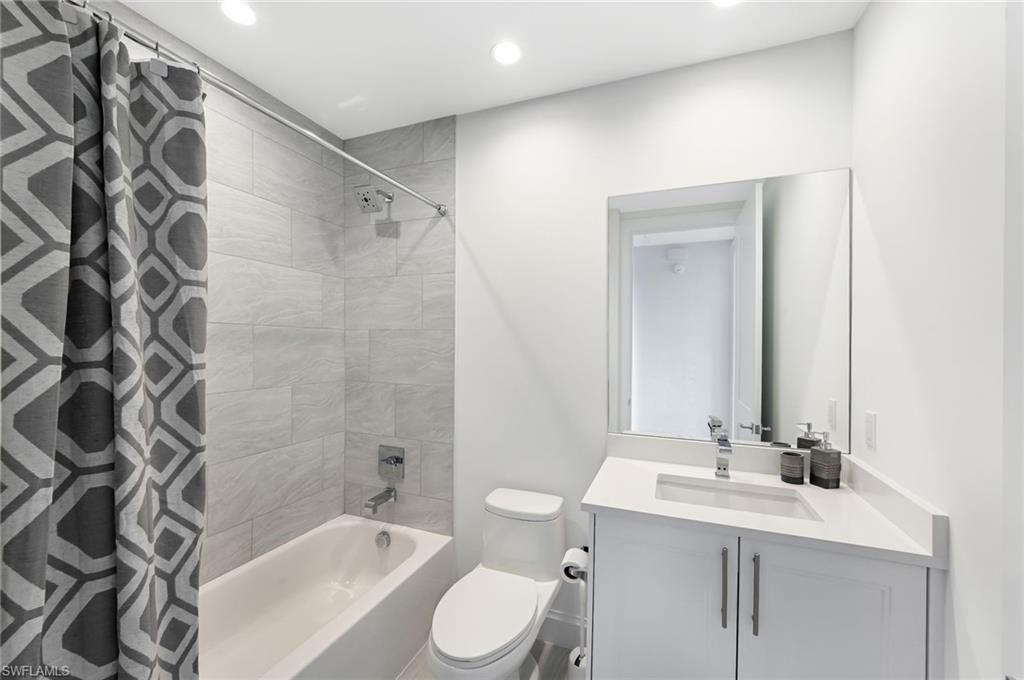 1111 Central , Unit 417A, Naples, FL 34102 Photo
