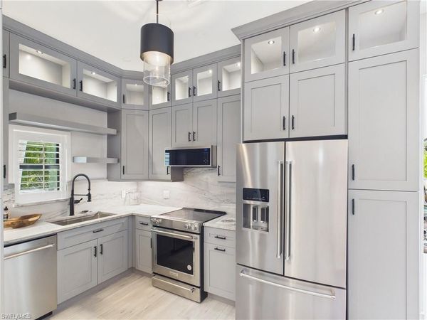 3650 Sunset BLVD, NAPLES, FL 34112