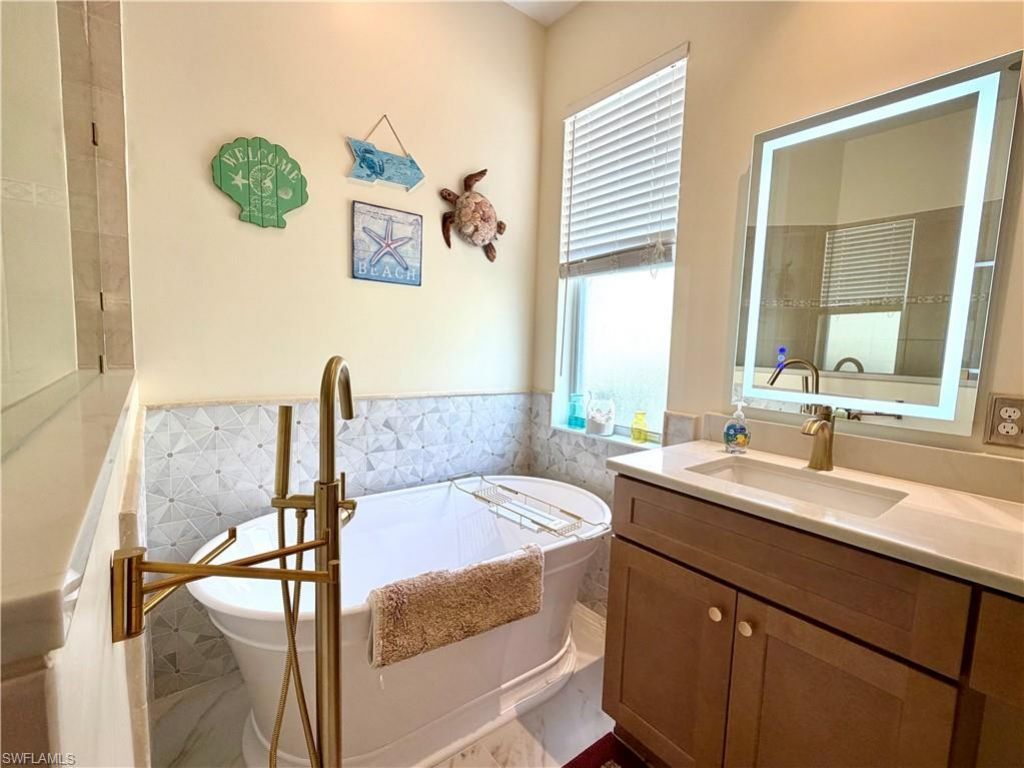 14508 Sterling Oaks Dr , Naples, FL 34110 Photo