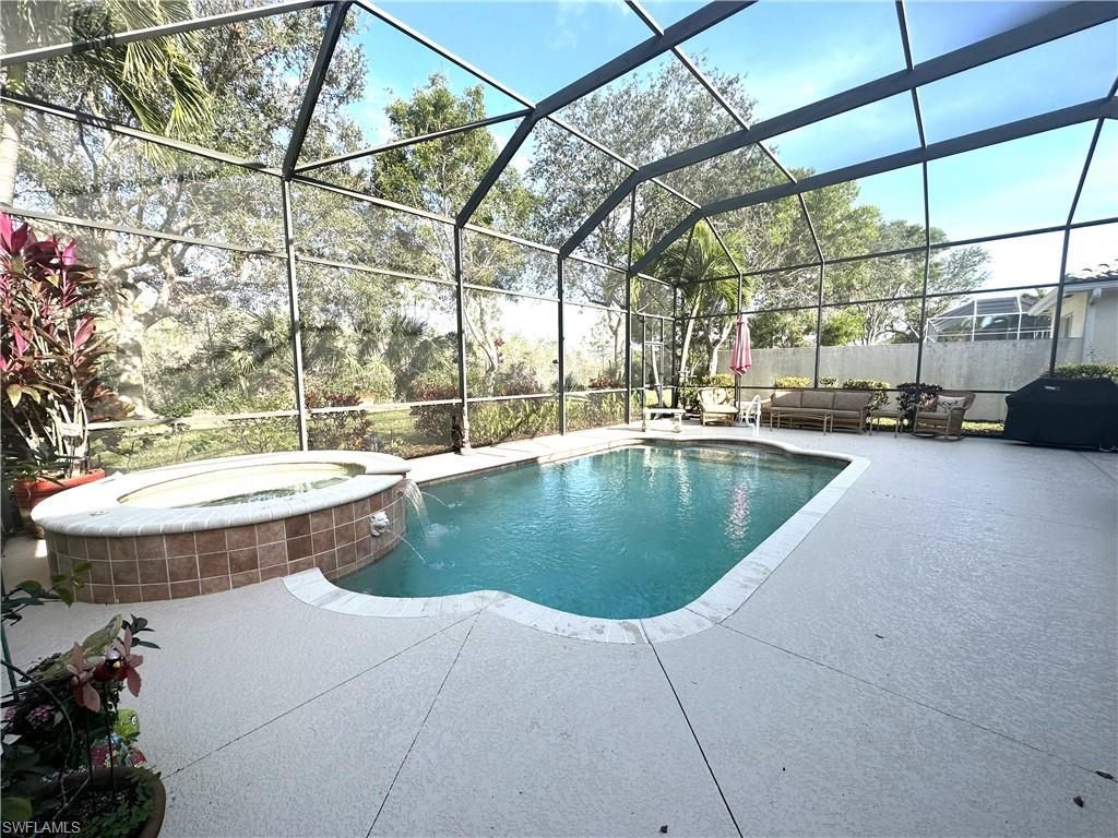 14508 Sterling Oaks Dr , Naples, FL 34110 Photo
